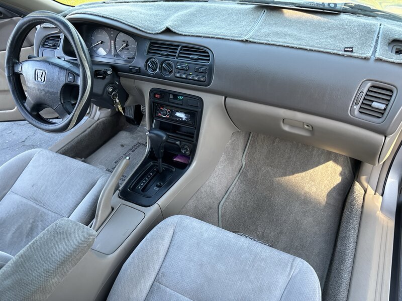 Used 1996 Honda Accord VP image 36
