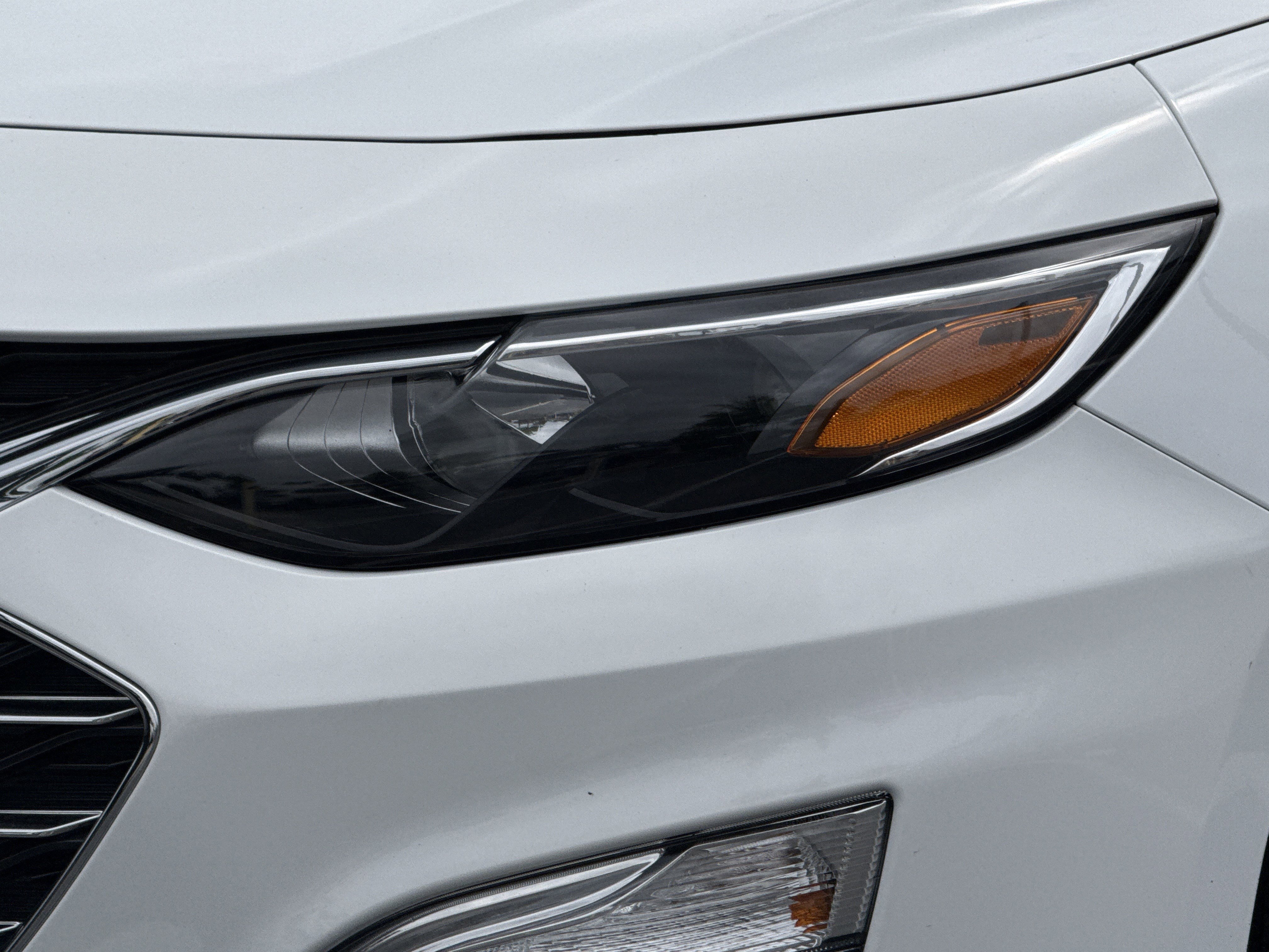 Used 2024 Chevrolet Malibu LS w/ Driver Confidence Package FWD image 11