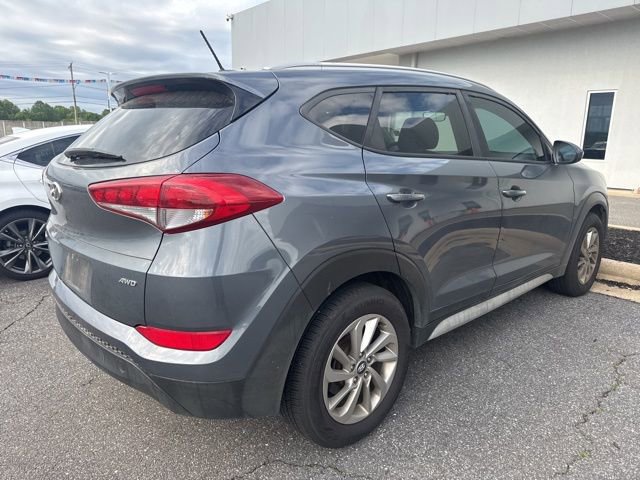 Used 2017 Hyundai Tucson SE AWD/4WD image 4