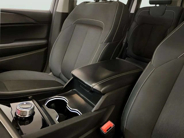 Used 2024 Jeep Grand Cherokee Laredo RWD image 76