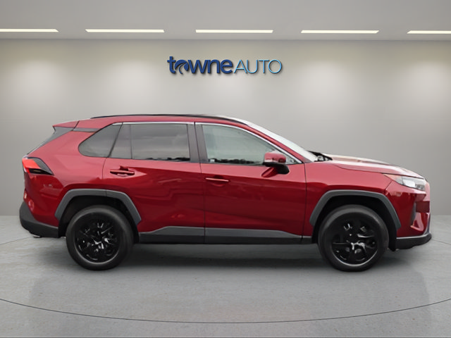 Used 2020 Toyota RAV4 LE w/ All Weather Liner Package AWD/4WD image 6