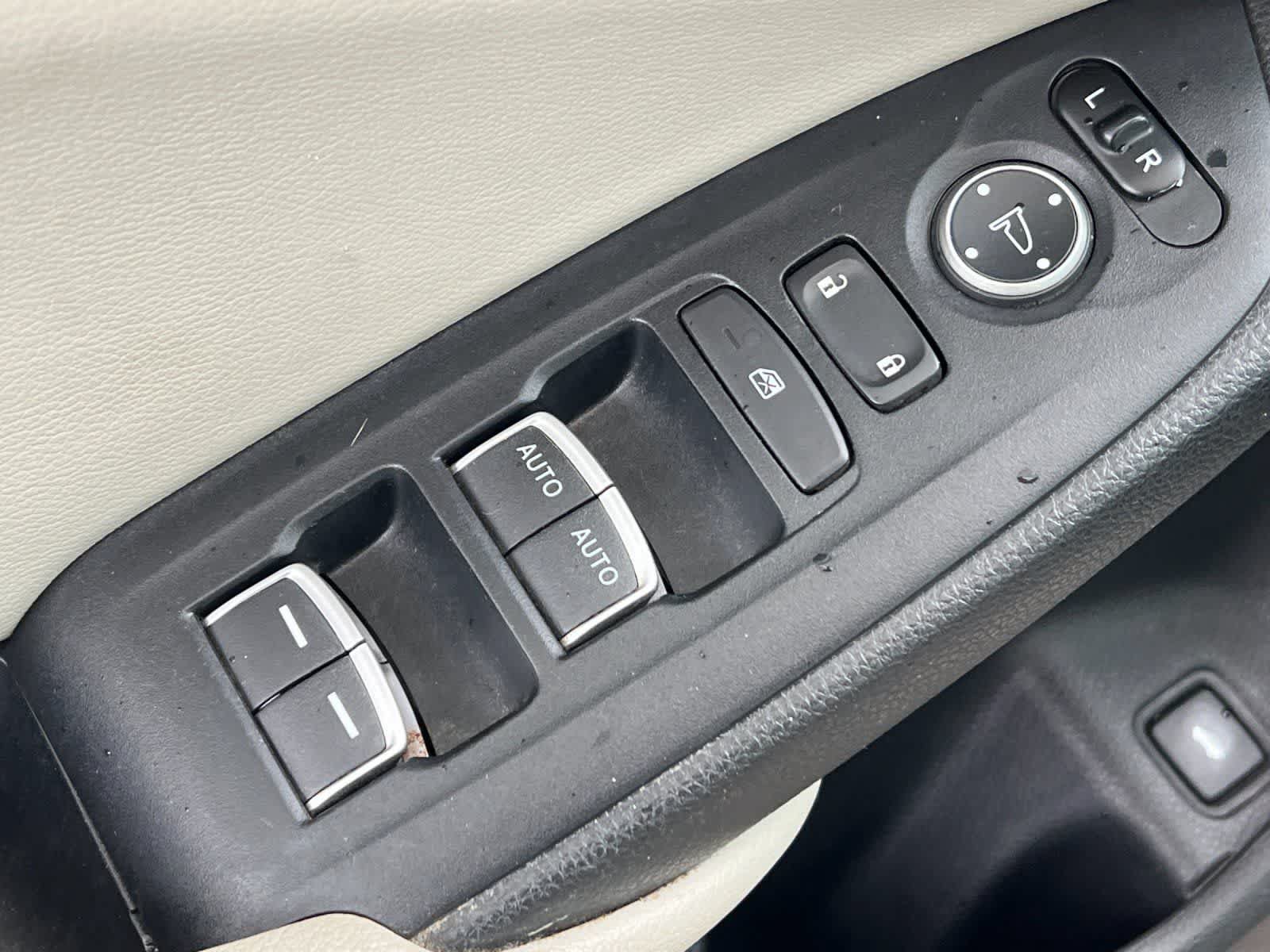 Used 2018 Honda Accord LX image 14