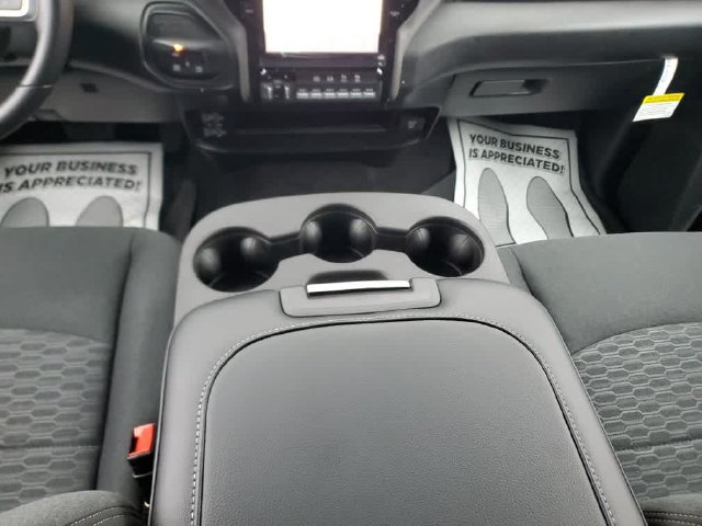 New 2026 RAM 3500 Tradesman AWD/4WD image 21