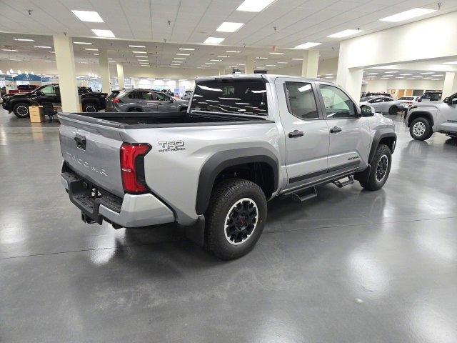 New 2026 Toyota Tacoma TRD Off-Road image 5