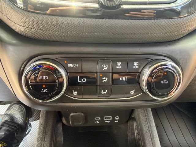 Used 2022 Chevrolet TrailBlazer LT w/ Convenience Package AWD/4WD image 19
