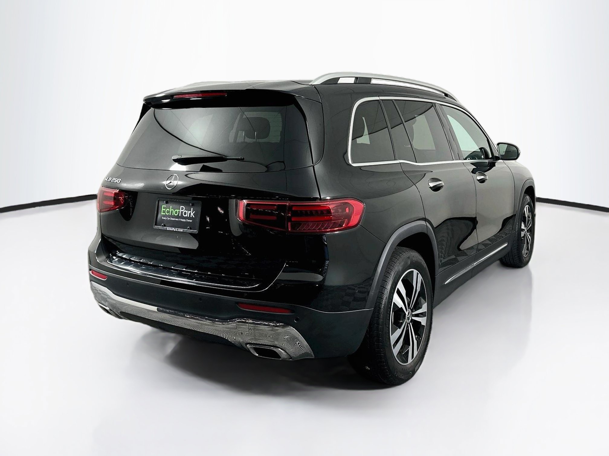 Used 2025 Mercedes-Benz GLB 250 image 9