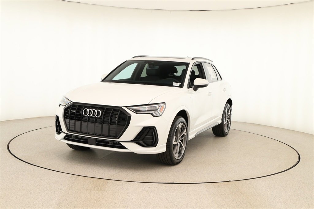 New 2025 Audi Q3 2.0T Premium image 12