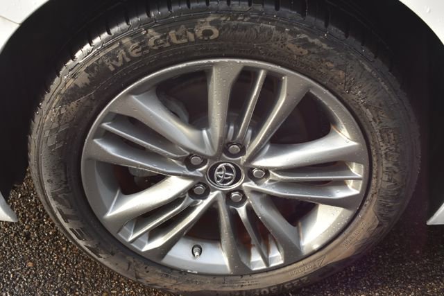 Used 2015 Toyota Camry SE image 41