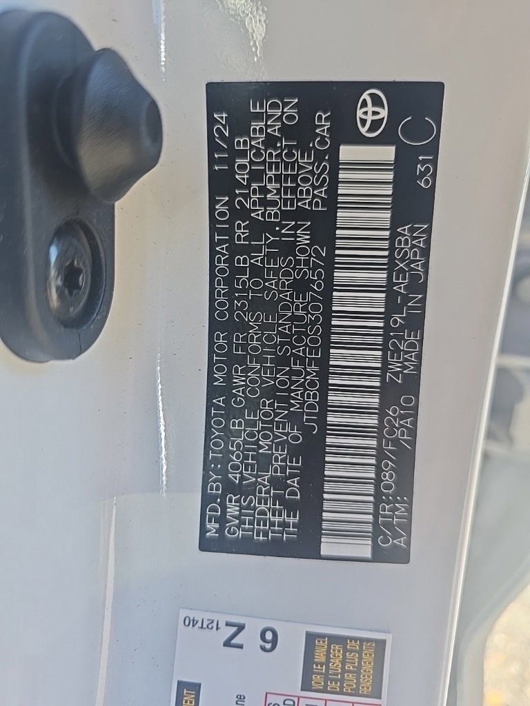 Used 2025 Toyota Corolla SE image 13