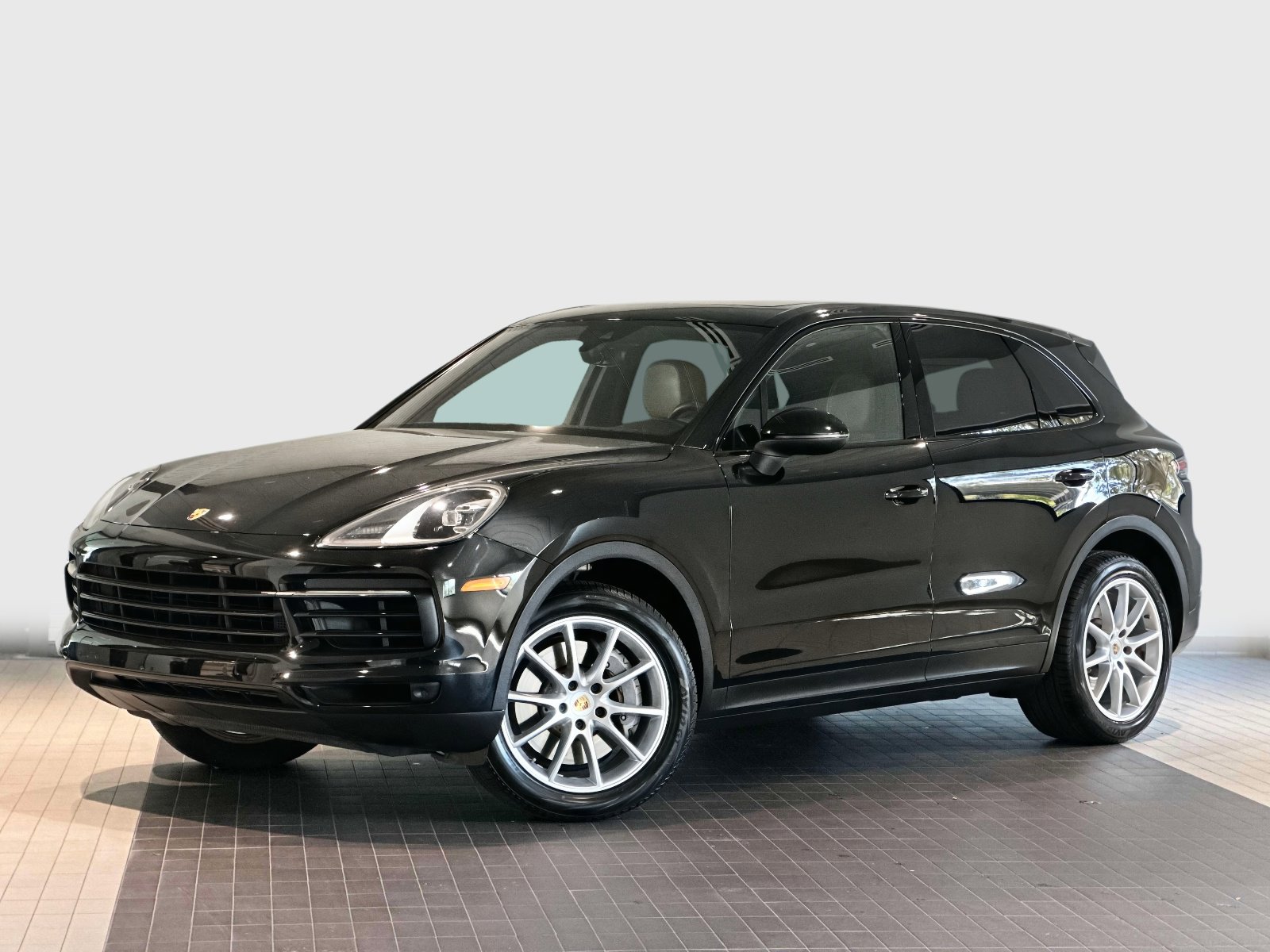 Certified 2021 Porsche Cayenne image 1
