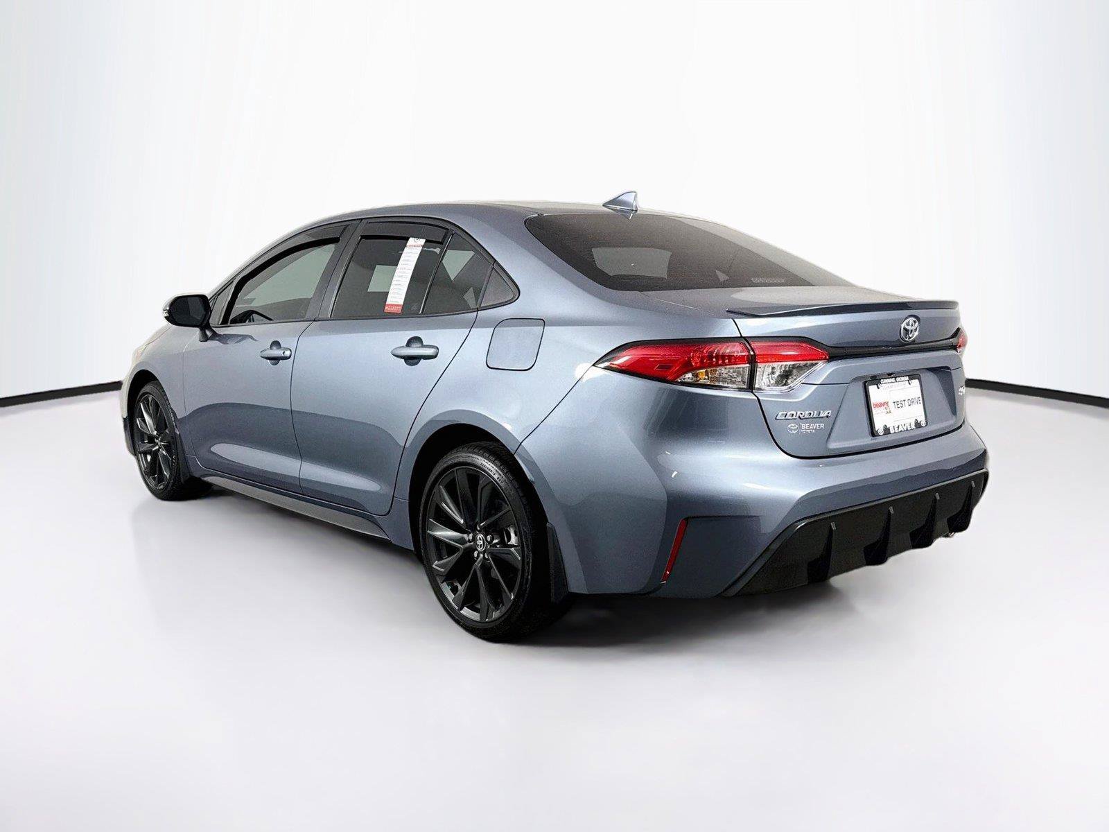 Certified 2026 Toyota Corolla SE w/ SE Package FWD image 11