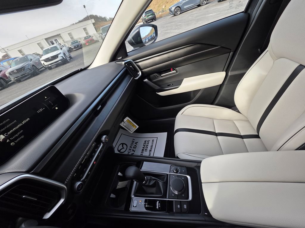 New 2026 MAZDA CX-50 AWD 2.5 S w/ Cargo Package image 19