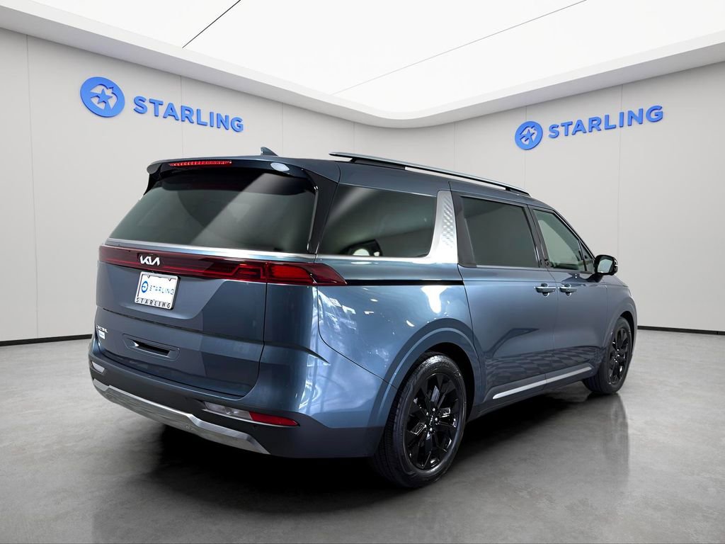 Used 2024 Kia Carnival SX Prestige image 9