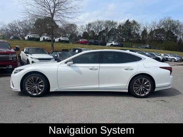 Used 2022 Lexus LS 500 w/ Accessory Package (Z2) image 3