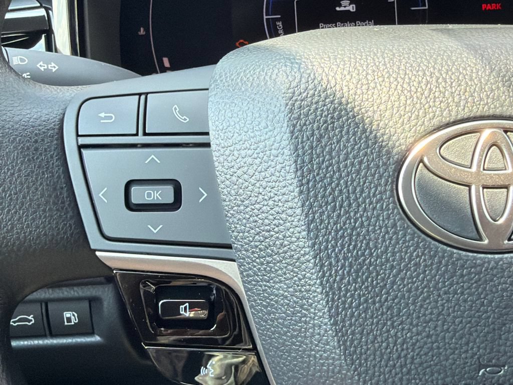 New 2026 Toyota Camry LE AWD/4WD image 30