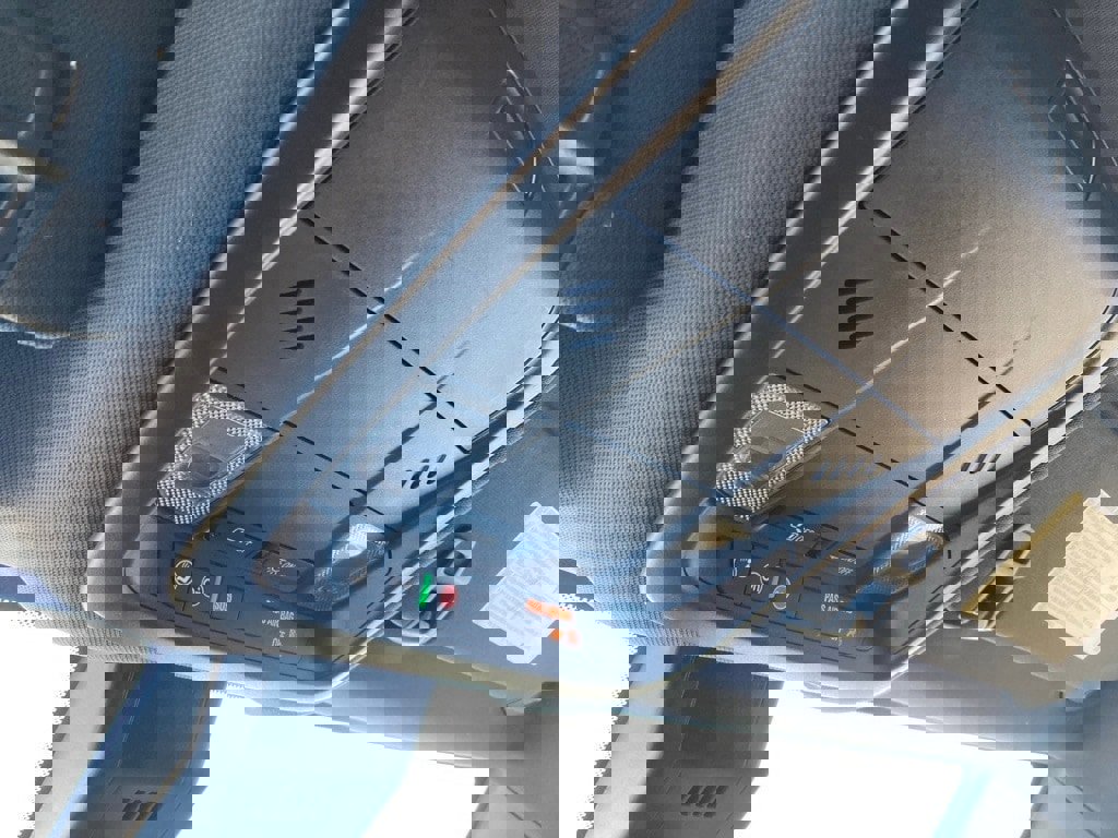 Used 2024 Chevrolet Equinox RS image 30