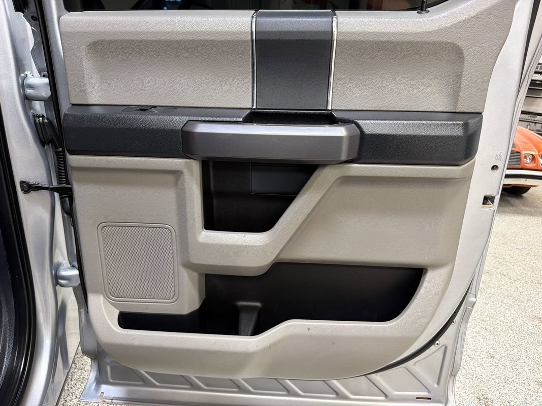 Used 2022 Ford F350 XLT AWD/4WD image 40