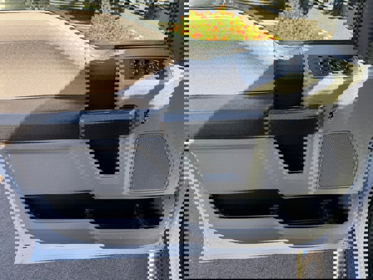 Used 2019 Ford F350 XL w/ Power Equipment Group image 18