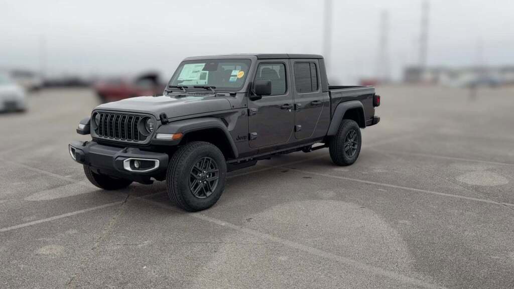 New 2026 Jeep Gladiator Sport