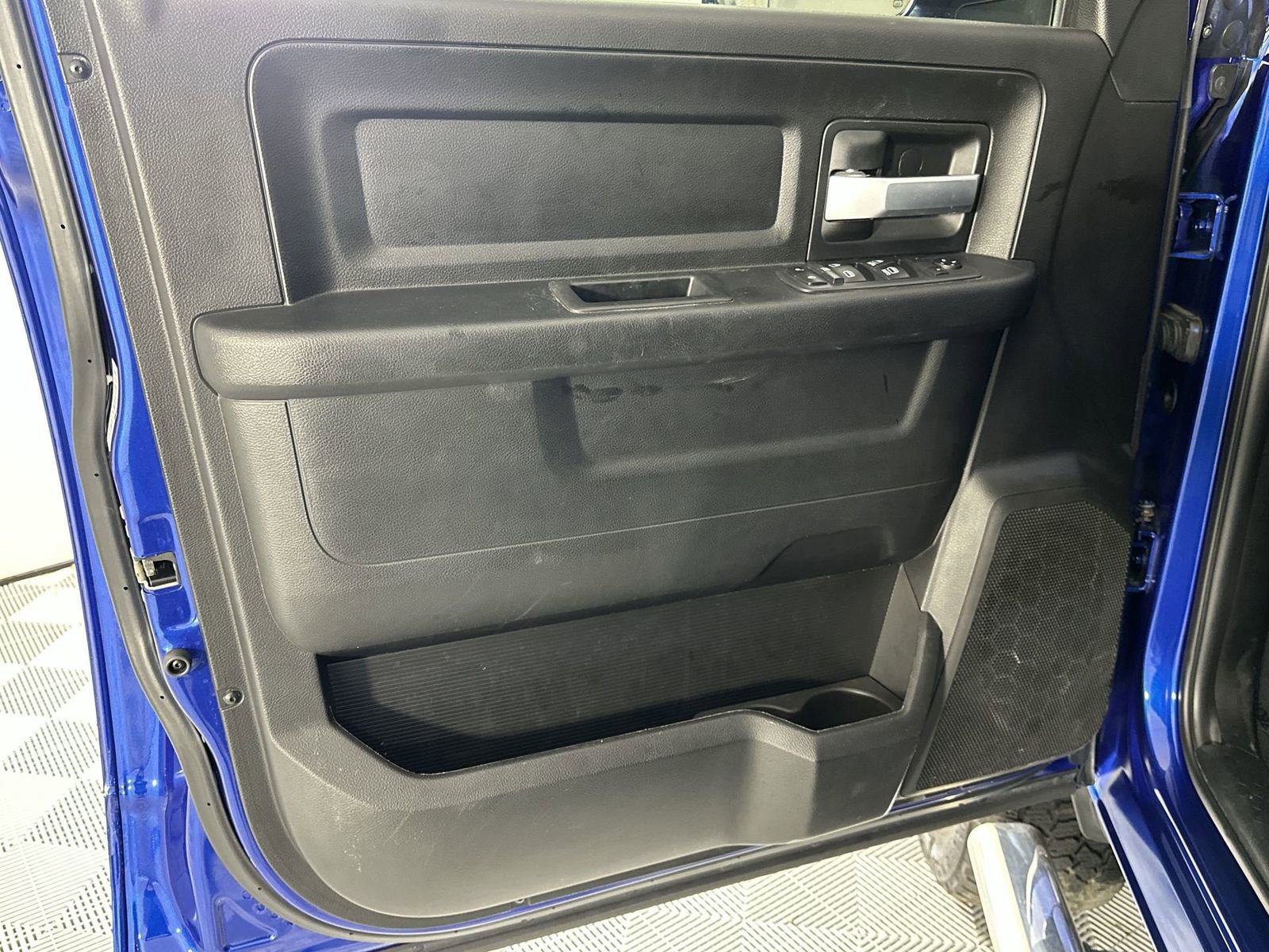 Used 2019 RAM 2500 Tradesman AWD/4WD image 29
