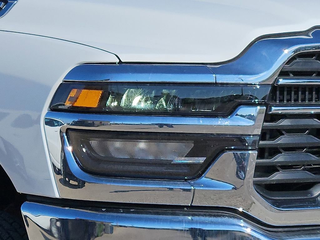 New 2025 RAM 3500 Big Horn image 8