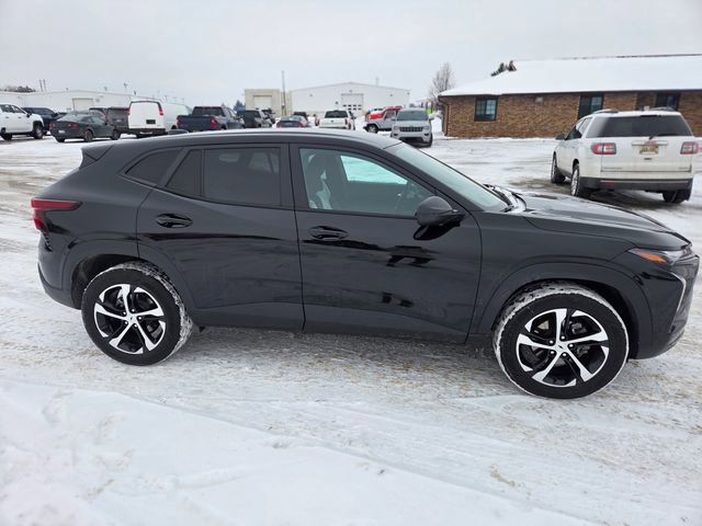 Used 2024 Chevrolet Trax RS image 7