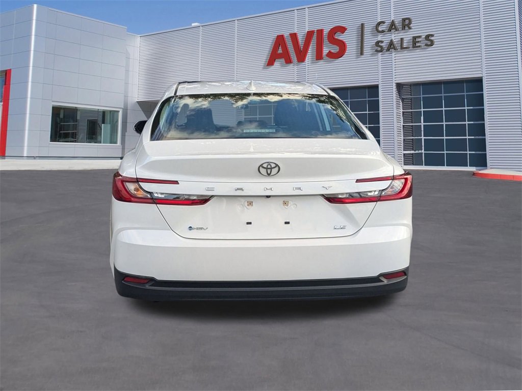 Used 2025 Toyota Camry LE image 9