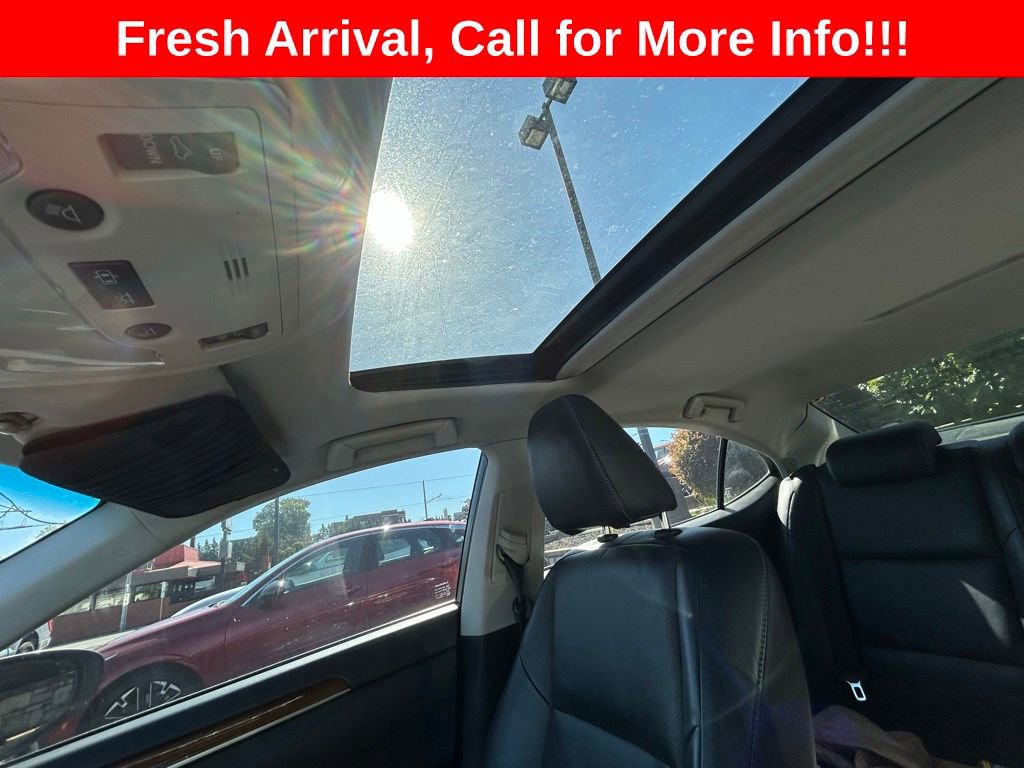 Used 2013 Lexus ES 300h w/ Luxury Pkg FWD image 9