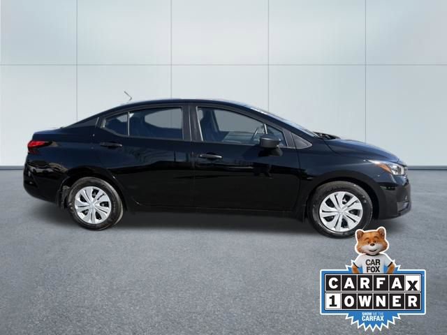 Used 2025 Nissan Versa S w/ Trunk Package image 2