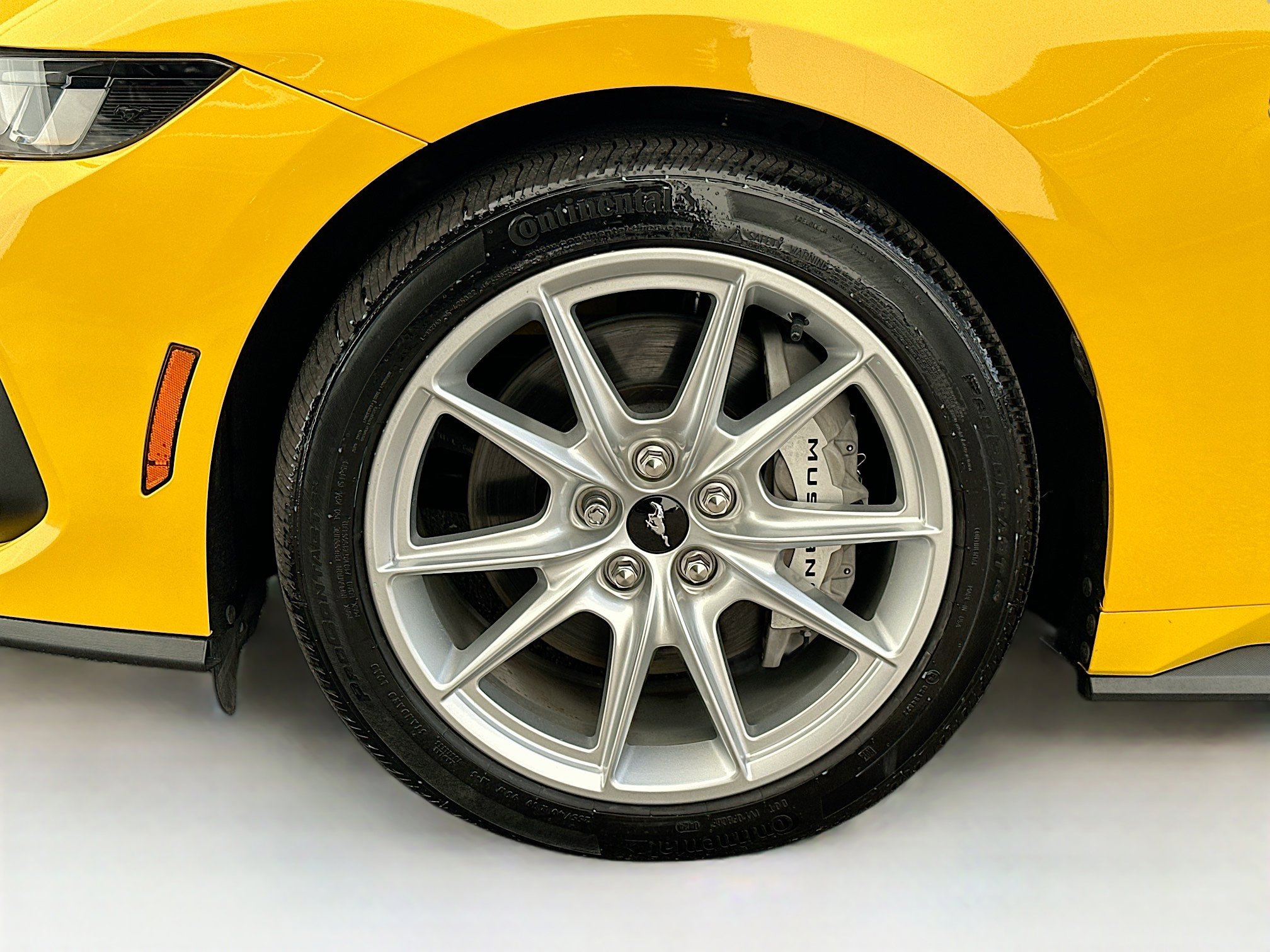 Used 2024 Ford Mustang GT Premium RWD image 33