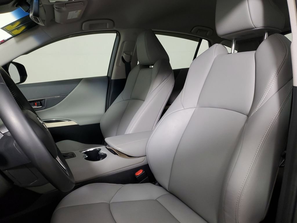 Used 2022 Toyota Venza XLE AWD/4WD image 23