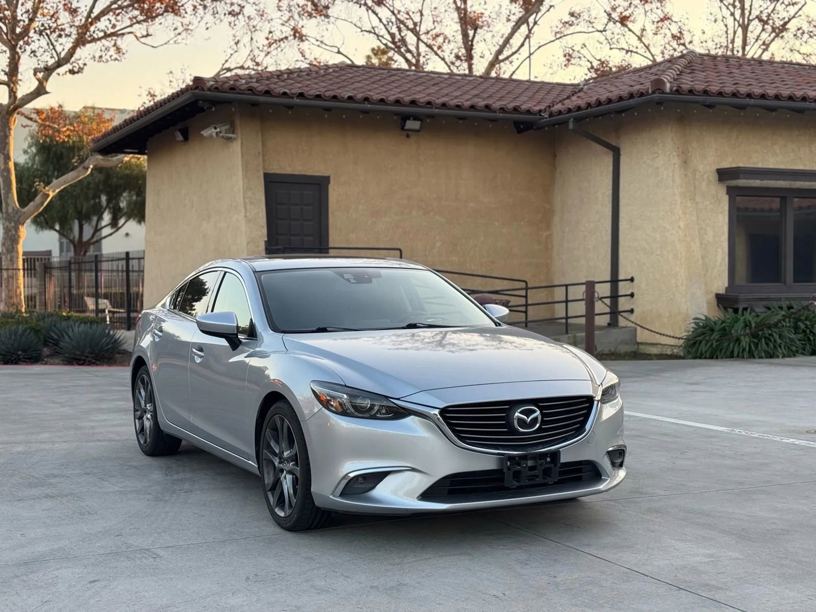 Used 2016 MAZDA MAZDA6 Grand Touring image 1