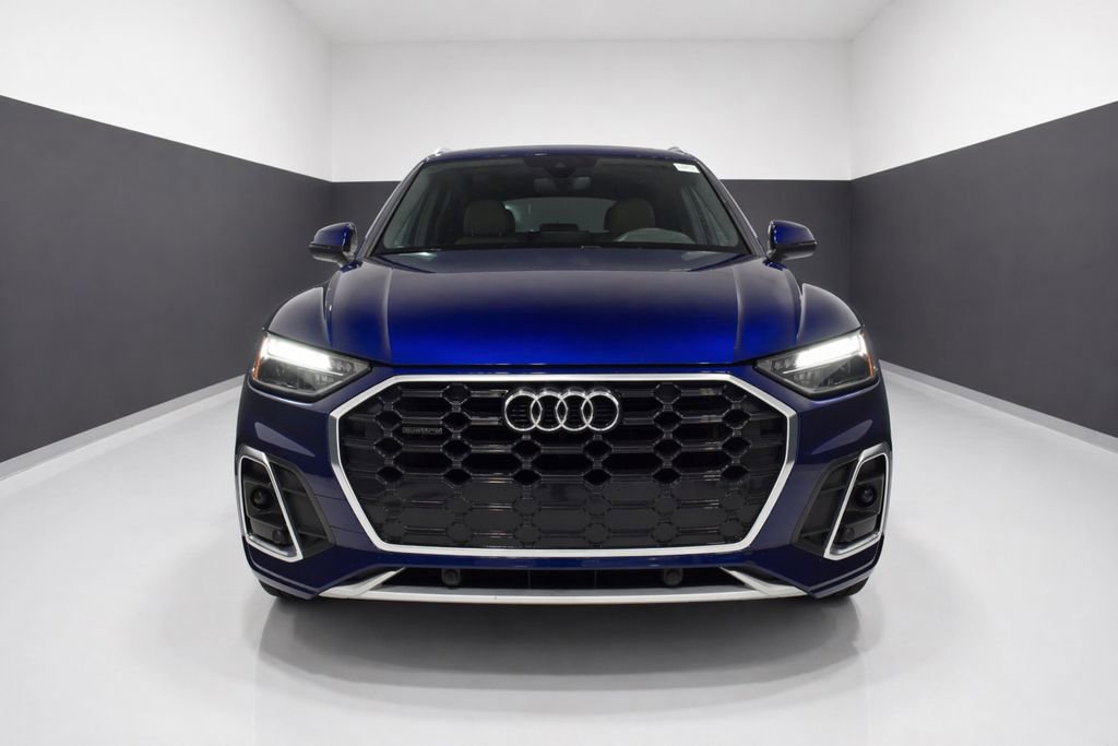 Used 2023 Audi Q5 2.0T Premium w/ Convenience Package AWD/4WD image 6