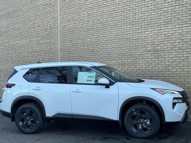 New 2026 Nissan Rogue SV w/ Cold Weather Package image 3