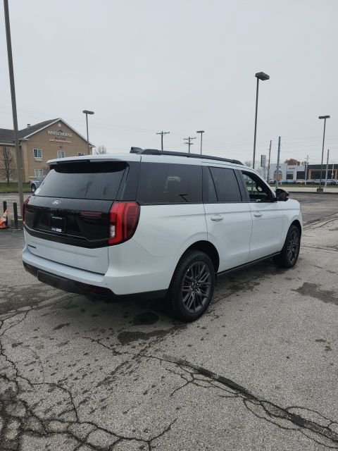 New 2025 Ford Expedition Platinum w/ Stealth Performance Package image 7