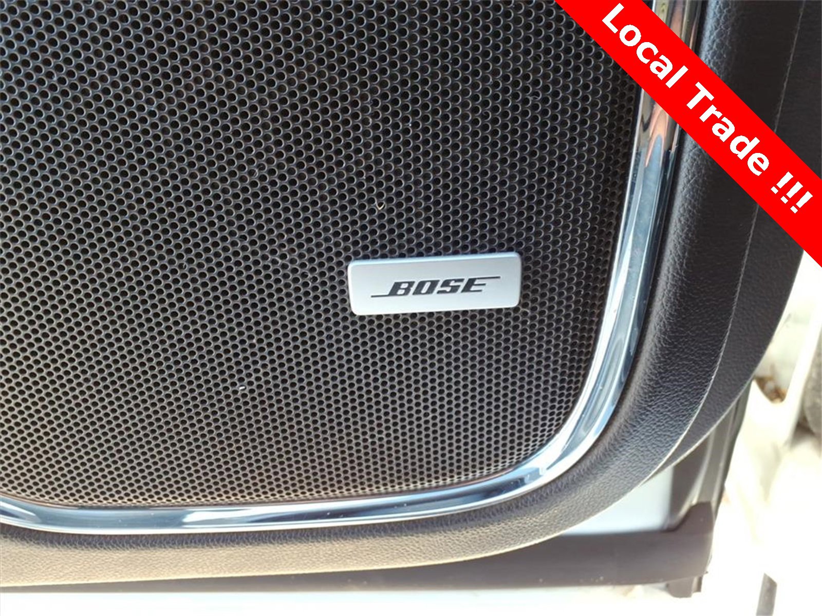 Used 2019 GMC Yukon XL SLT image 17