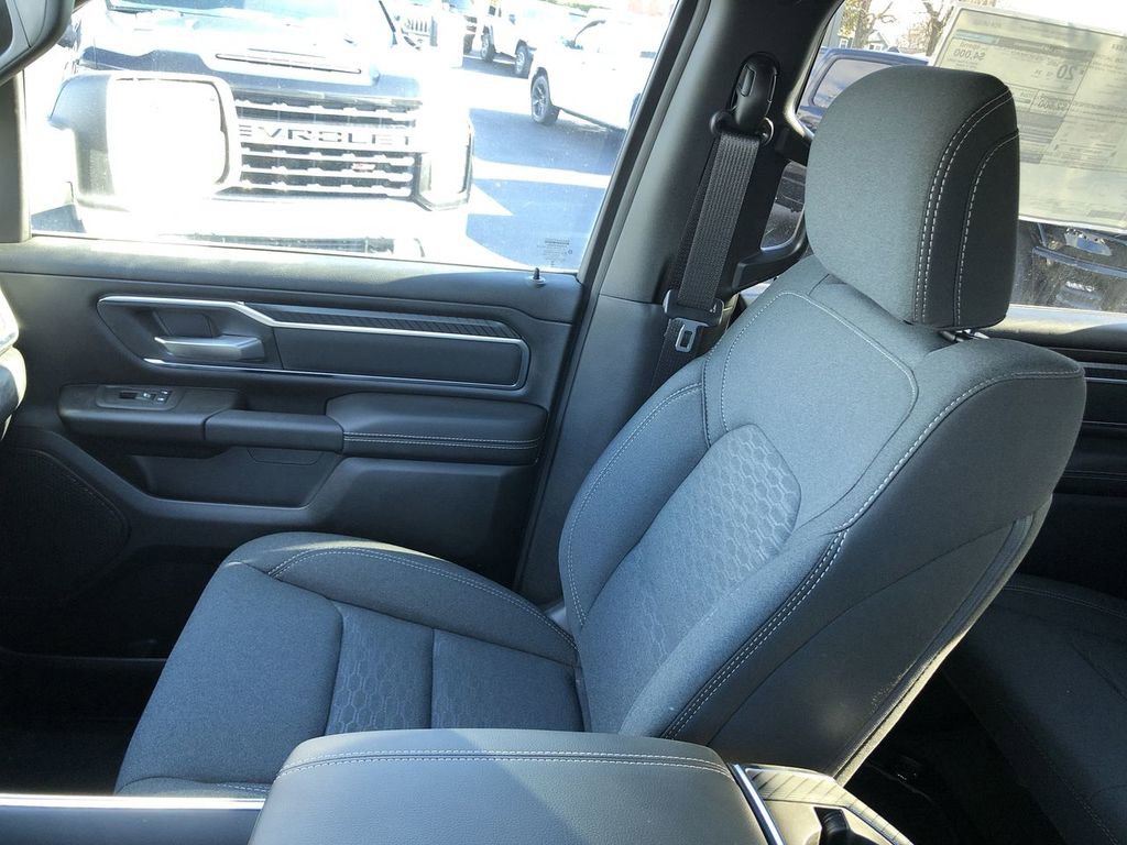 New 2026 RAM 1500 Big Horn AWD/4WD image 31