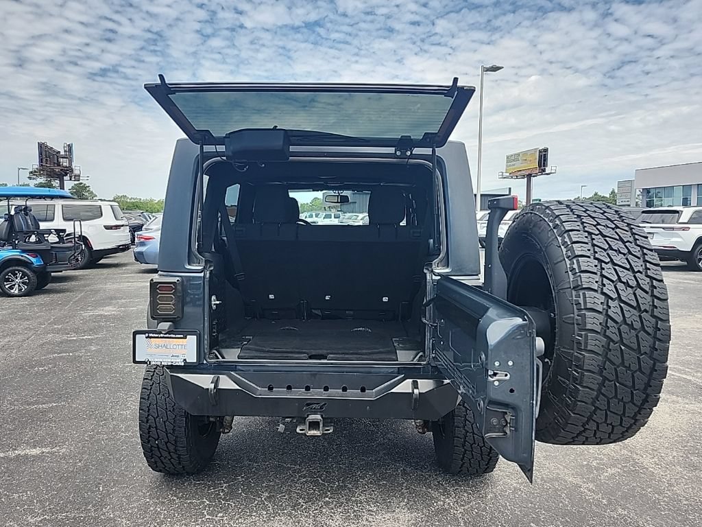 Certified 2017 Jeep Wrangler Unlimited Sport w/ Quick Order Package 24S AWD/4WD image 23