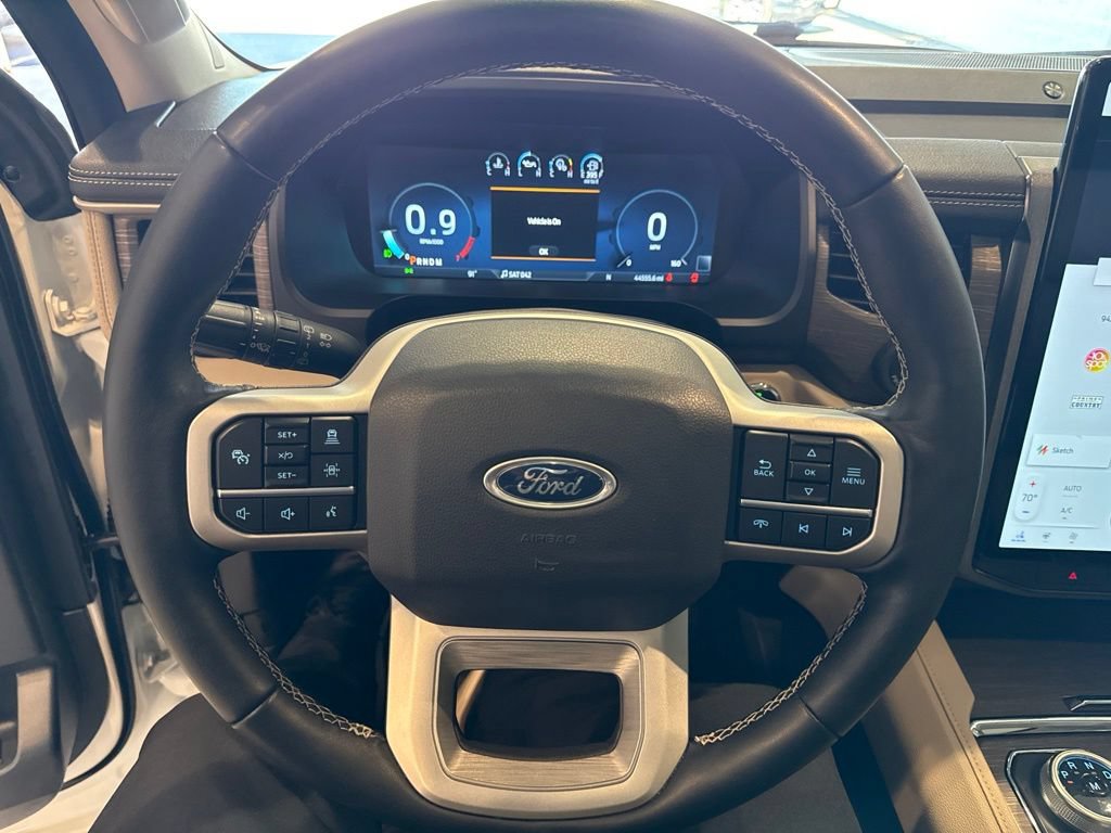 Used 2022 Ford Expedition Max Limited AWD/4WD image 34
