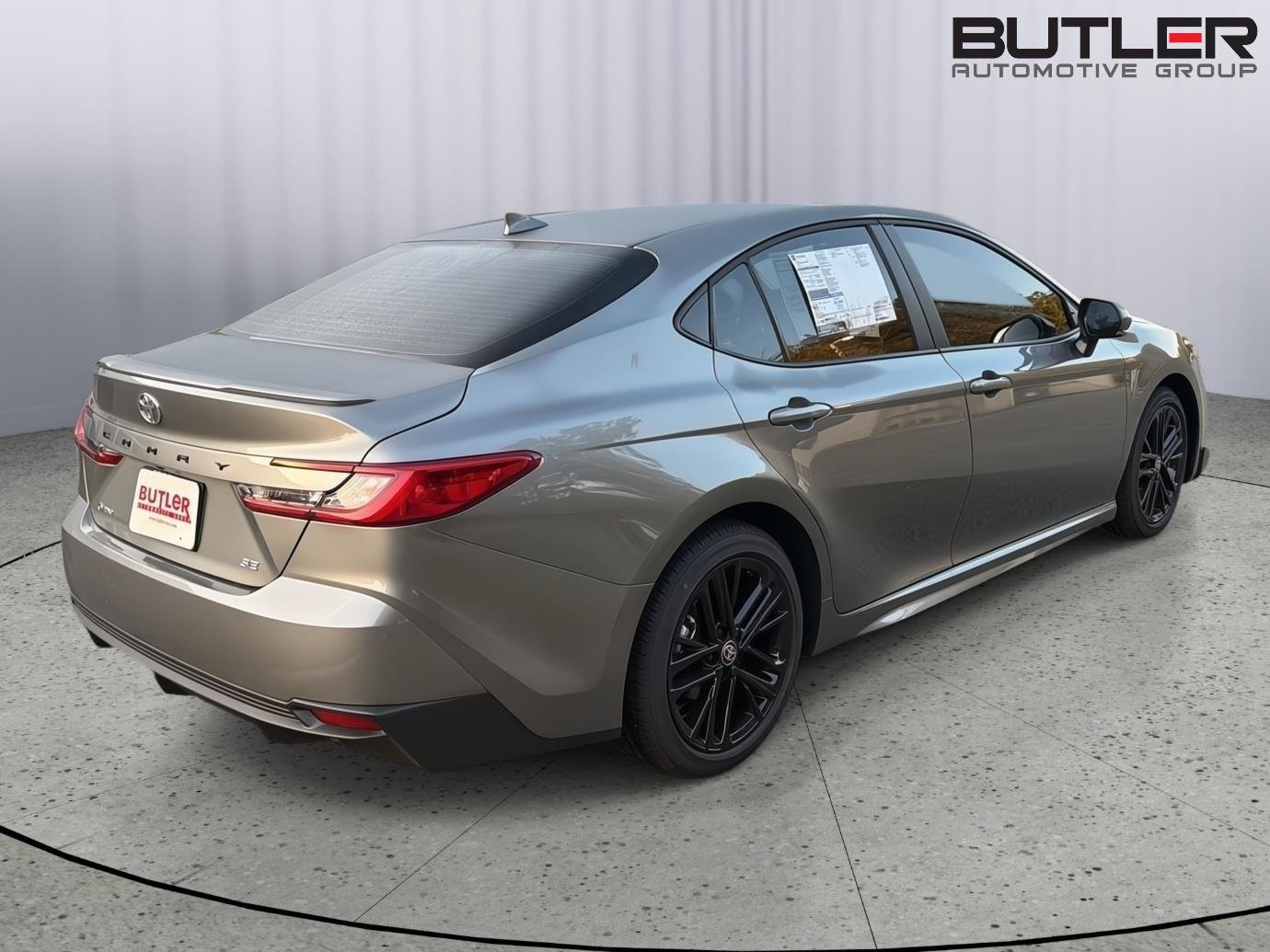 New 2026 Toyota Camry SE w/ Convenience Package FWD image 6