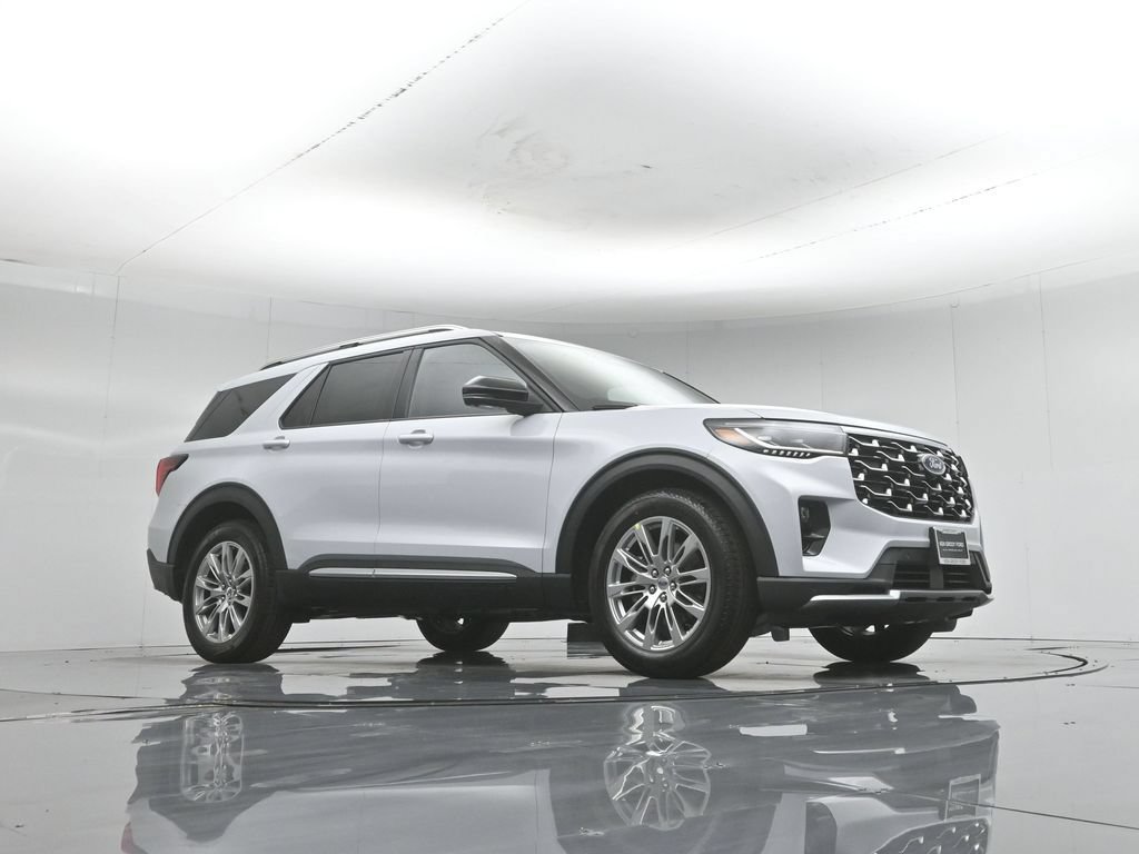 New 2026 Ford Explorer Platinum RWD image 3