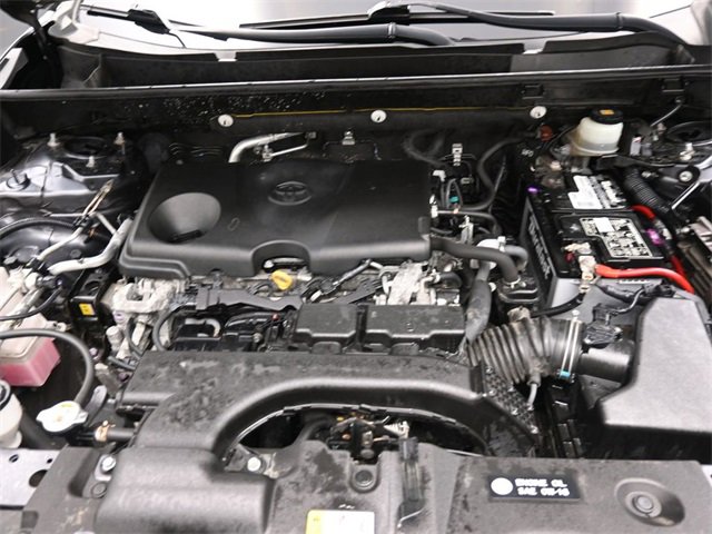 Used 2019 Toyota RAV4 LE image 30
