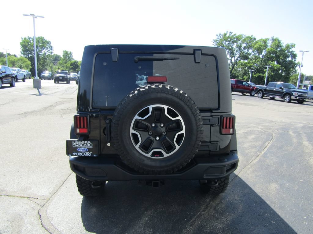 Used 2016 Jeep Wrangler Unlimited Rubicon AWD/4WD image 6