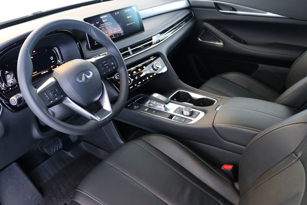 Certified 2025 INFINITI QX60 Luxe w/ Black Edition image 20