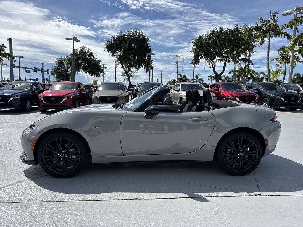 Used 2025 MAZDA MX-5 Miata Club RWD image 27