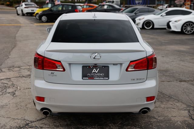 Used 2011 Lexus IS 350 4dr Sedan RWD image 14