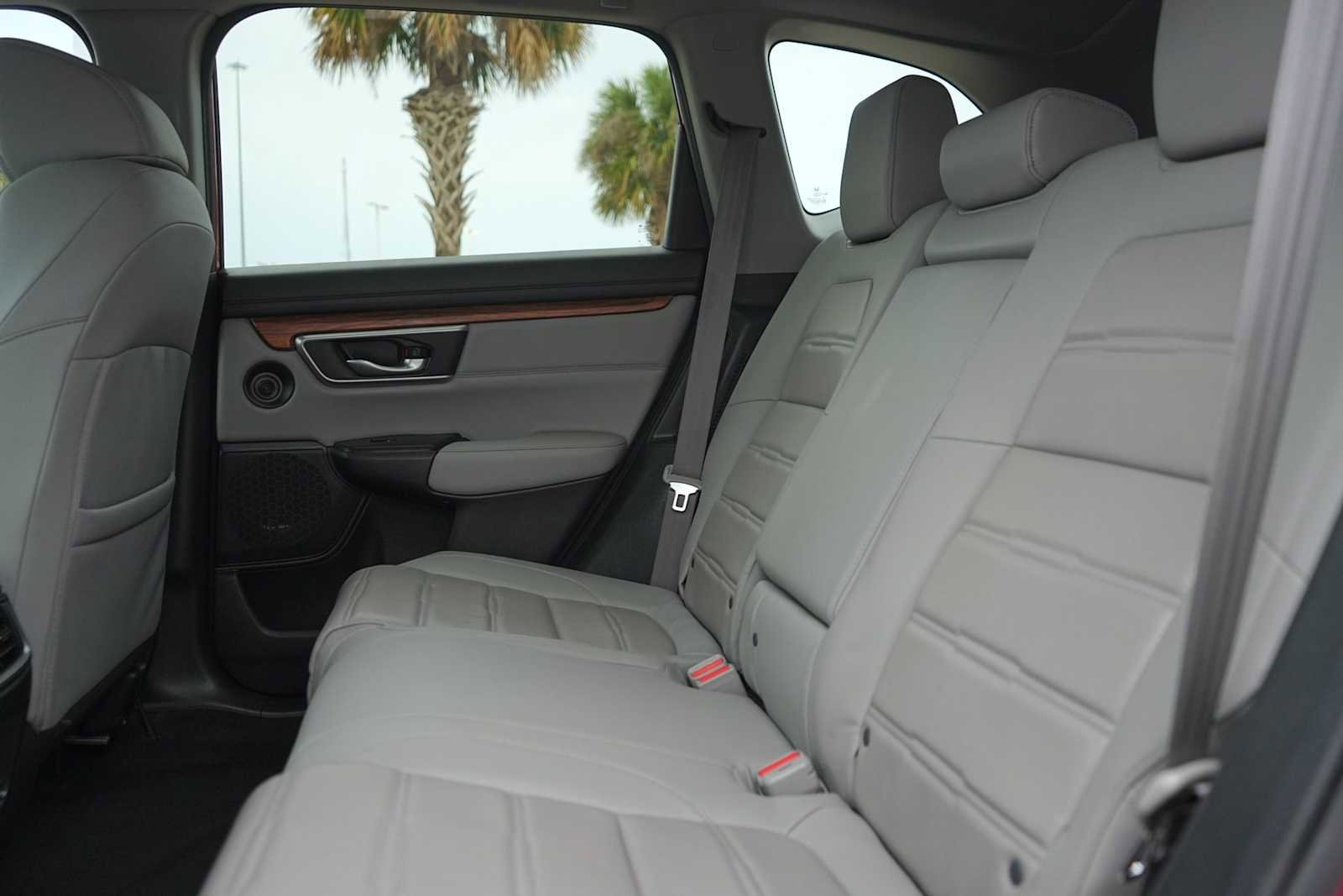 Used 2020 Honda CR-V Touring image 14