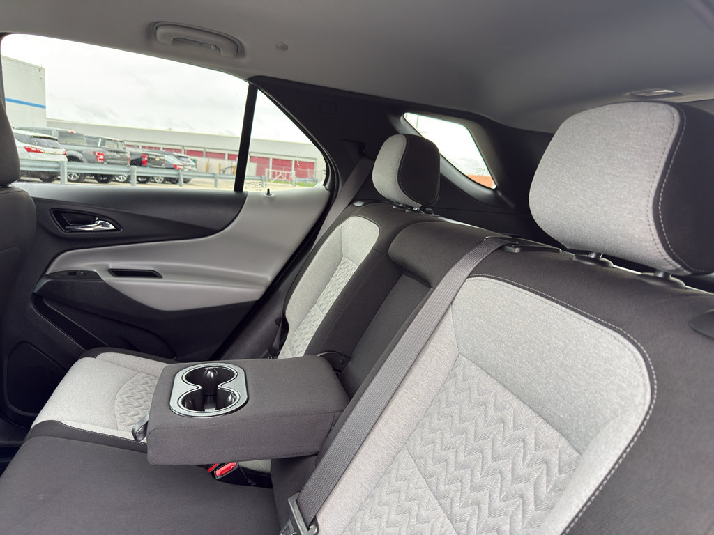 Used 2022 Chevrolet Equinox LT AWD/4WD image 33
