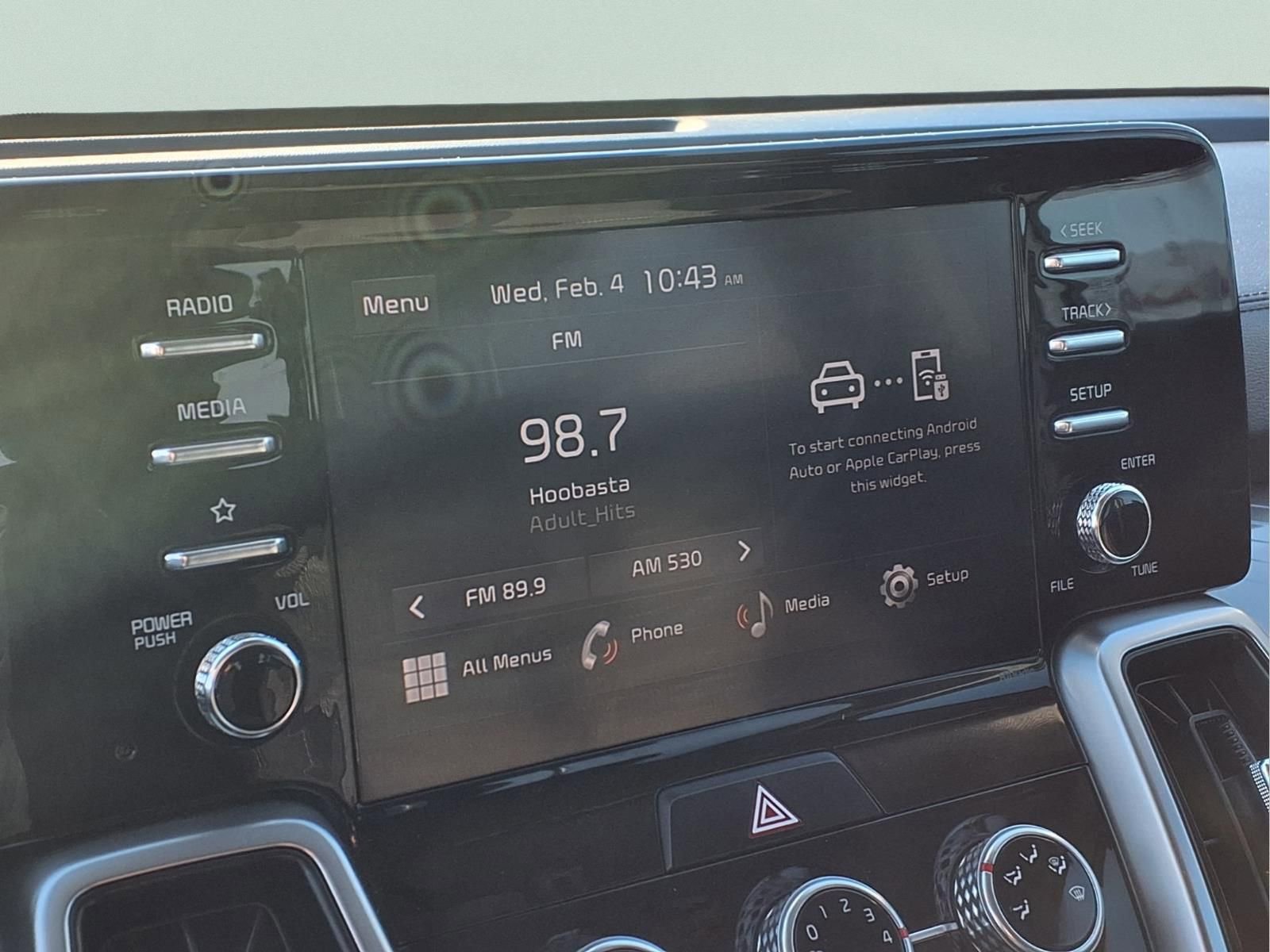 Used 2023 Kia Sorento LX image 6