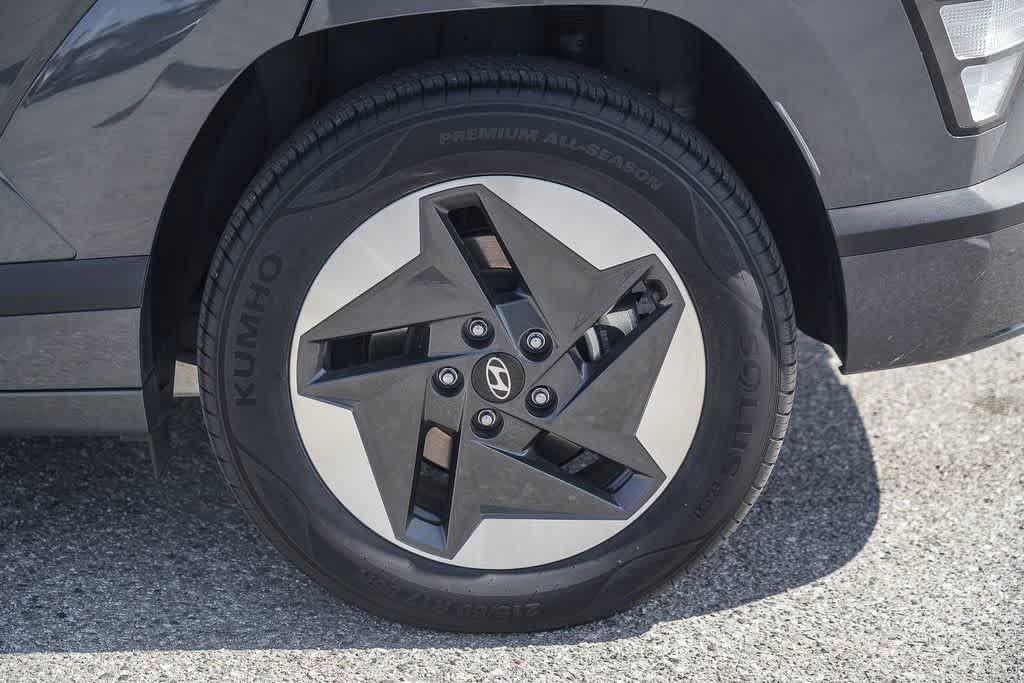 Used 2024 Hyundai Kona SEL FWD image 10